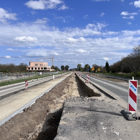 Rozbudowa drogi z Rzeszowa do Jasionki [wrzesień 2023] - fot 19